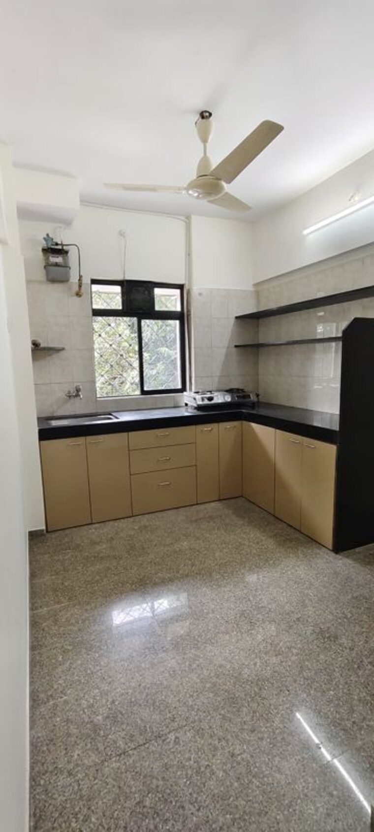 Kitchen, dosti-maitri-gardens 2 Bedroom 1100 Sq.Ft. Apartment In Pokhran Road No Two Thane 10785631