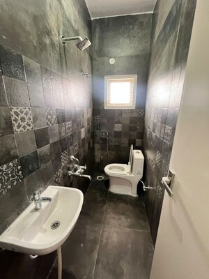 Bathroom in 3 BHK Apartment at Maya Apartments Cooke Town, Cooke Town – for Rent