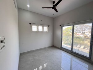 Room in 3 BHK Apartment at Maya Apartments Cooke Town, Cooke Town – for Rent
