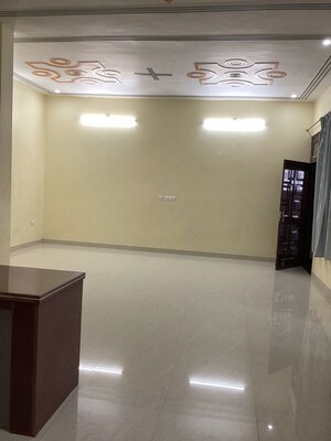 Room in 2 BHK Builder Floor at Gomti Estate Phase III, Gomti Nagar – for Rent