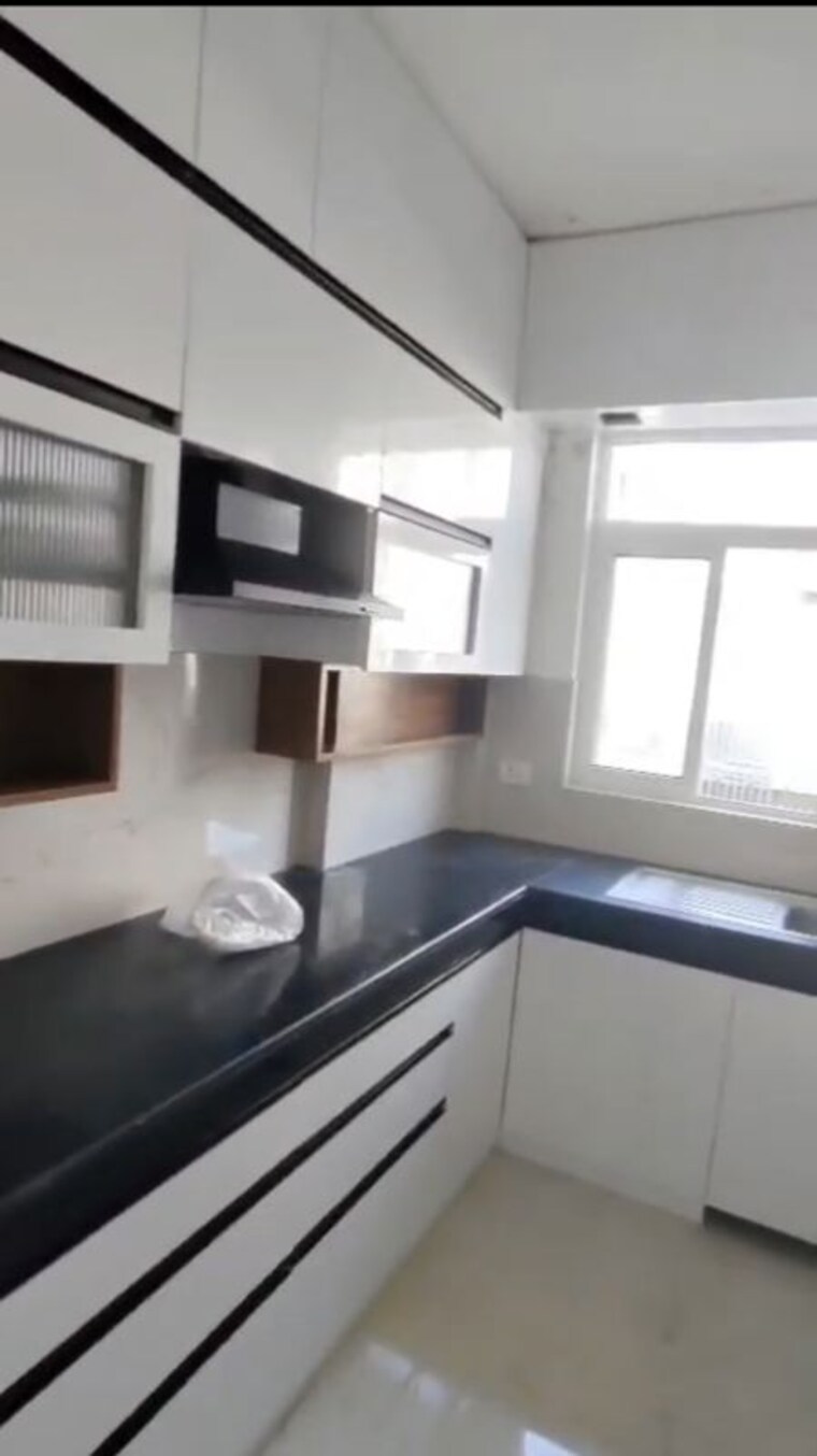 Kitchen/pantry, smart-world-gems 3.5 Bedroom 1540 Sq.Ft. Apartment In Sector 89 Gurgaon 10785782