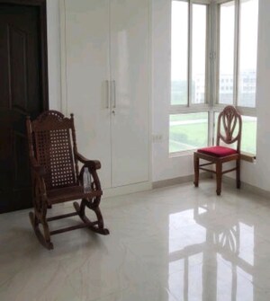 Living Room in 3 BHK Apartment at Gomti Nagar – for Rent