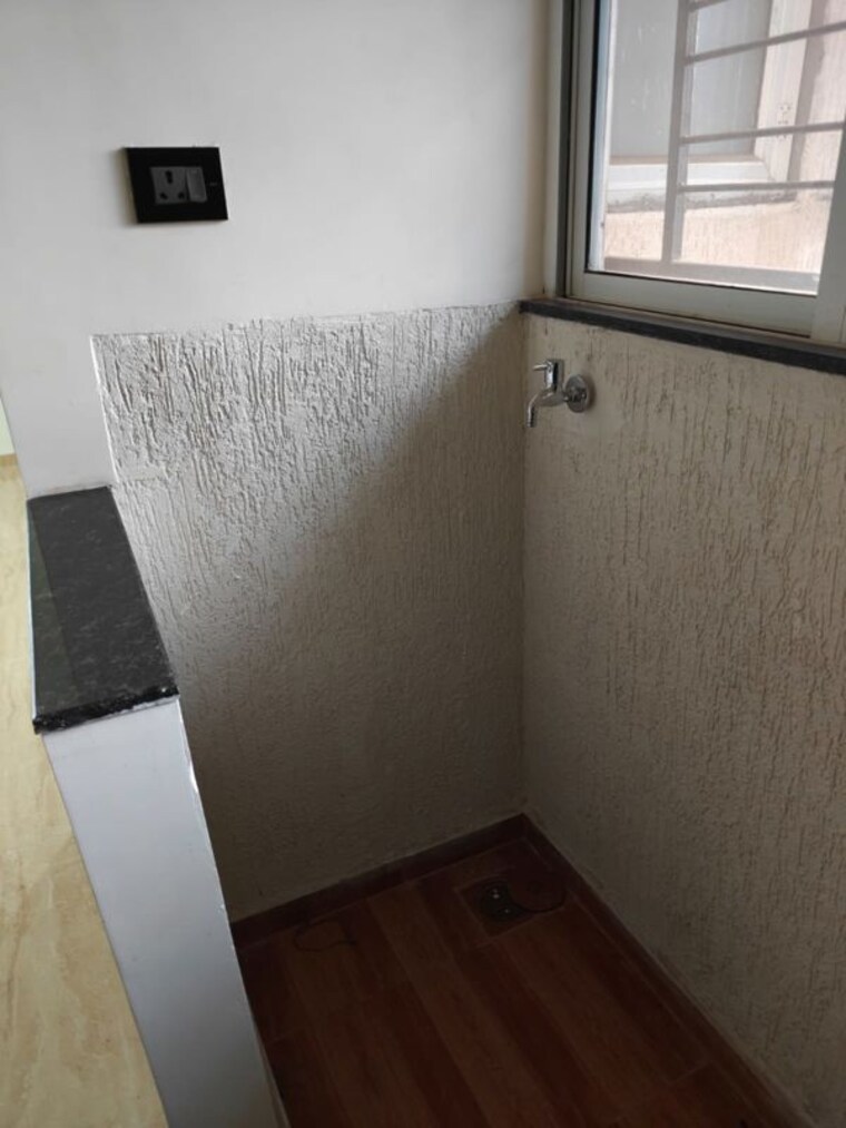 Bathroom, vtp-beaumonde 3 Bedroom 1093 Sq.Ft. Apartment In Kharadi Pune 10786089