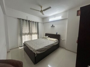 Bedroom in 2 BHK Apartment at Kohinoor Zen Estate, Kharadi – for Rent