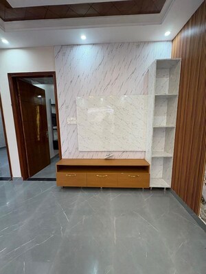 Room in 4 BHK Villa at Sector 124 – for Sale
