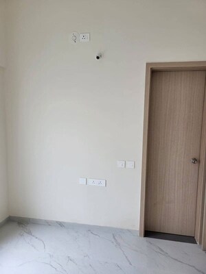 Room in 2.5 BHK Apartment at Kumar Megapolis Mystic, Hinjewadi – for Rent