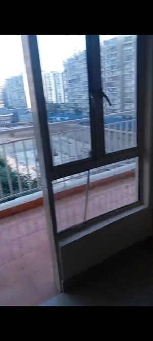 Room in 3 BHK Apartment at Ascent Savy Ville De, Raj Nagar Extension – for Sale