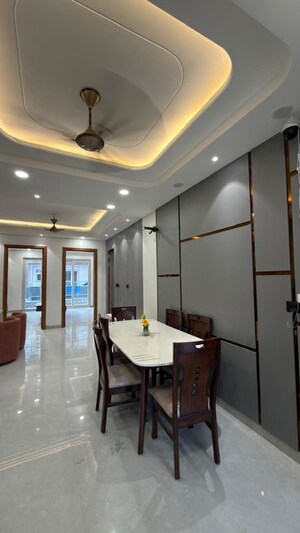 Dining area in 3 BHK Builder Floor at Sector 85 – for Rent