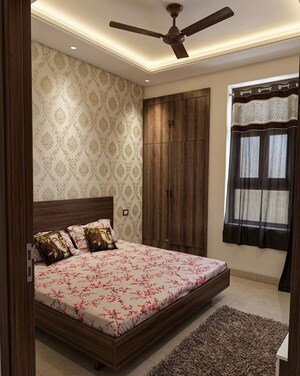 Bedroom in 3 BHK Builder Floor at Sector 85 – for Rent