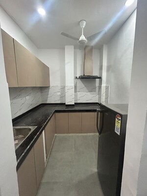 Kitchen in 1 BHK Builder Floor at Malviya Nagar – for Rent