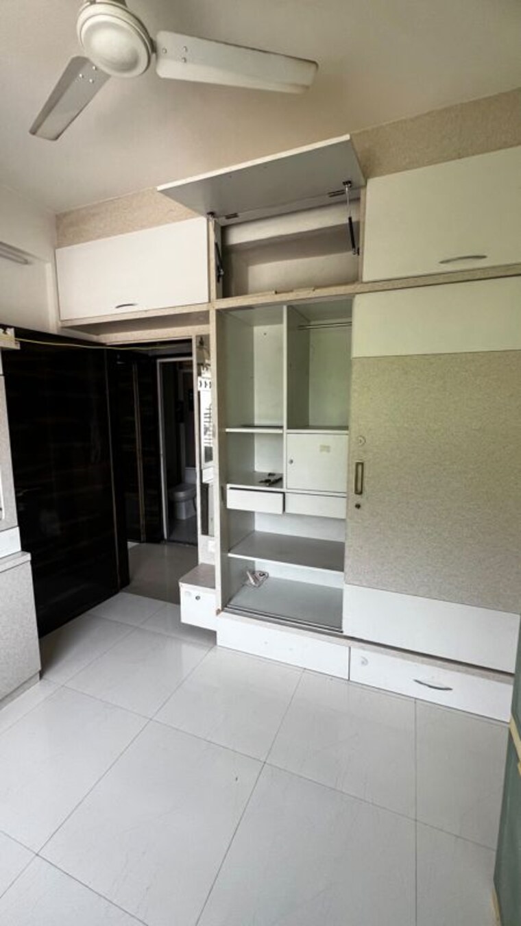 Room, vyapti-vandematram-crosswind 2 Bedroom 1242 Sq.Ft. Apartment In Gota Ahmedabad 10786155