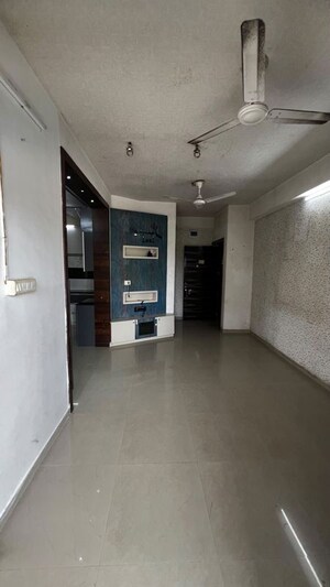 Room in 2 BHK Apartment at Vyapti Vandematram Crosswind, Gota – for Rent