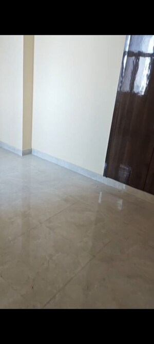 Room in 3 BHK Apartment at Gulmohur Garden, Raj Nagar Extension – for Sale