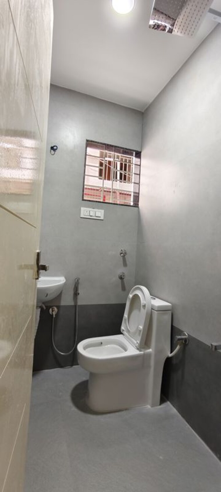 Bathroom, indiranagar 1 RK 250 Sq.Ft. Apartment In Indiranagar Bangalore 10786180