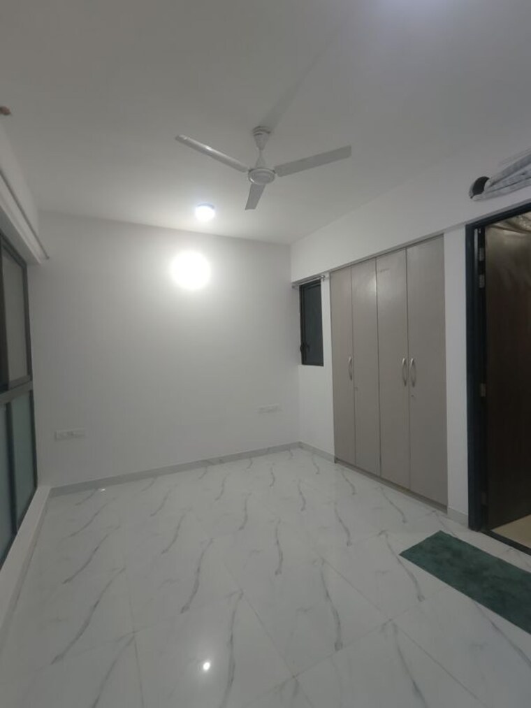 Room, raymond-ten-x-habitat 2 Bedroom 635 Sq.Ft. Apartment In Pokhran Road No Two Thane 10786191
