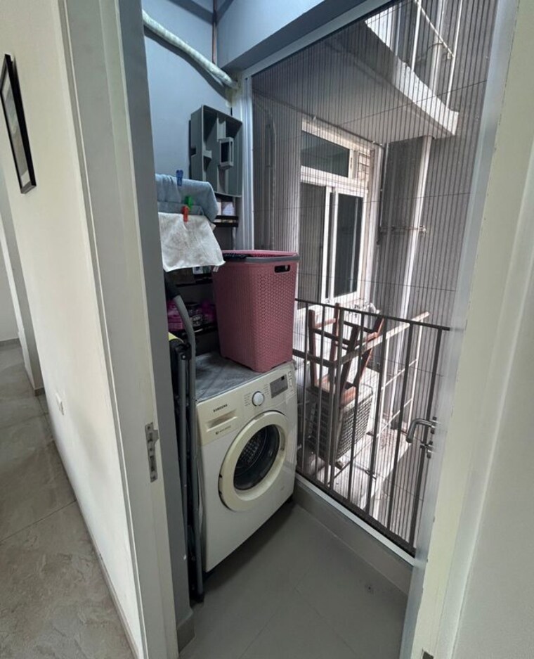 Balcony, tata-serein 2 Bedroom 815 Sq.Ft. Apartment In Pokhran Road No Two Thane 10786197