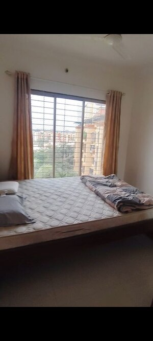 2 BHK Apartment For Rent in Rashmi Harsh, Mira Road