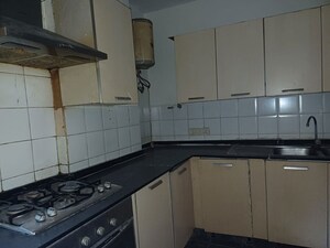 Kitchen in 4 BHK Penthouse at Unitech Escape, Sector 50 – for Sale