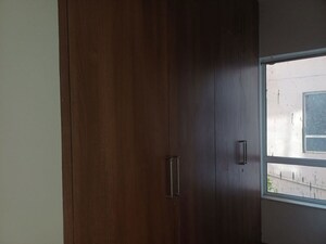 Bathroom in 4 BHK Penthouse at Unitech Escape, Sector 50 – for Sale