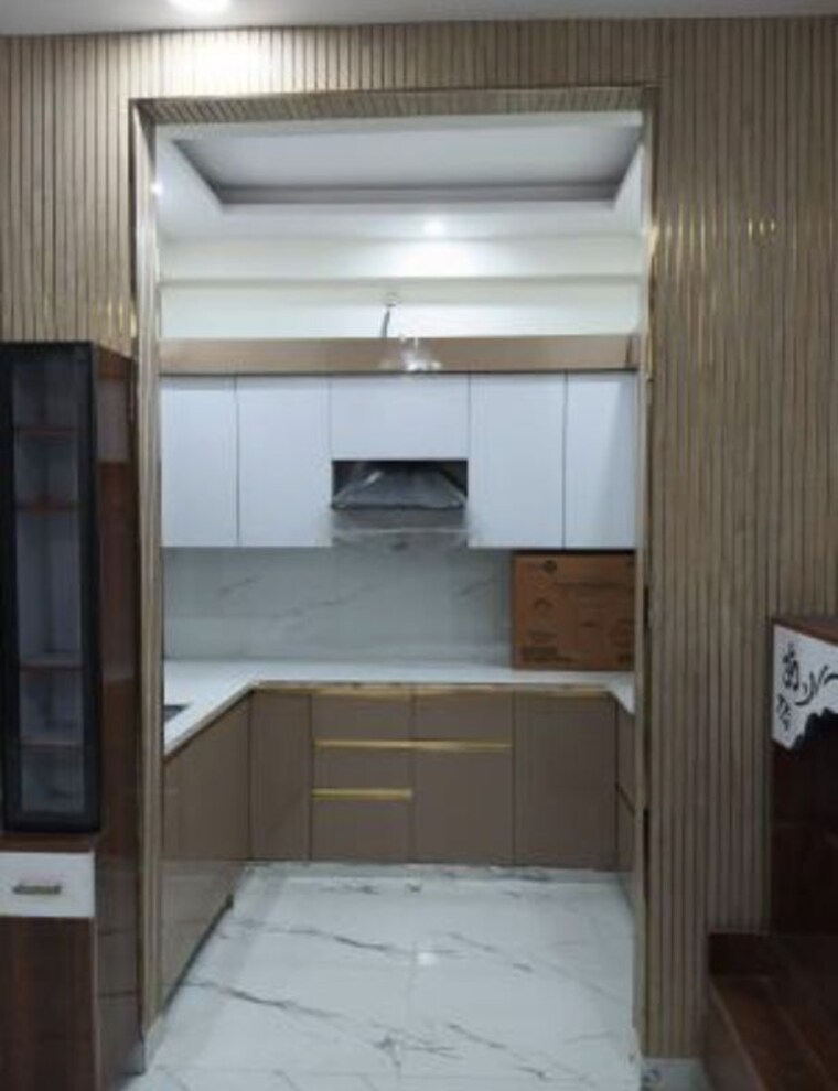 Kitchen, trilokpuram-greens 2 Bedroom 170 Sq.Mt. Builder Floor In Surajpur Greater Noida 10786316