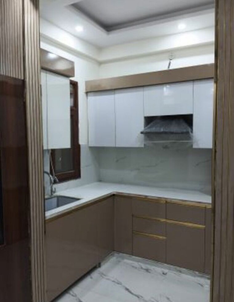 Kitchen, trilokpuram-greens 2 Bedroom 170 Sq.Mt. Builder Floor In Surajpur Greater Noida 10786316