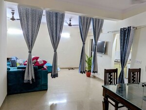 Team Area in 3 BHK Apartment at Rohtas Plumeria, Gomti Nagar – for Rent