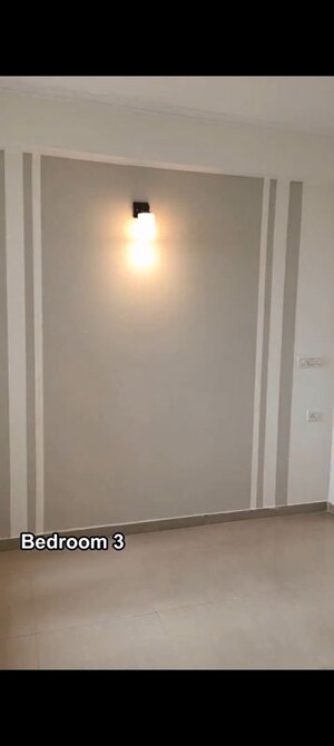 Room in 3 BHK Apartment at High End Paradise II, Raj Nagar Extension – for Sale
