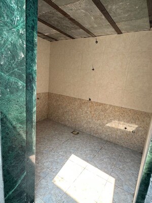   Warehouse at Owale – for Rent