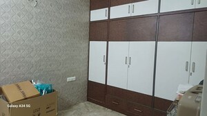Room in 2 BHK Builder Floor at Sector 38 – for Rent