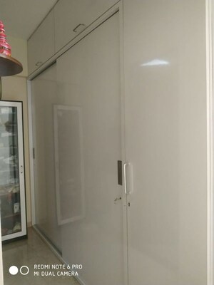 Room in 3 BHK Apartment at L&T Emerald Isle, Powai – for Sale
