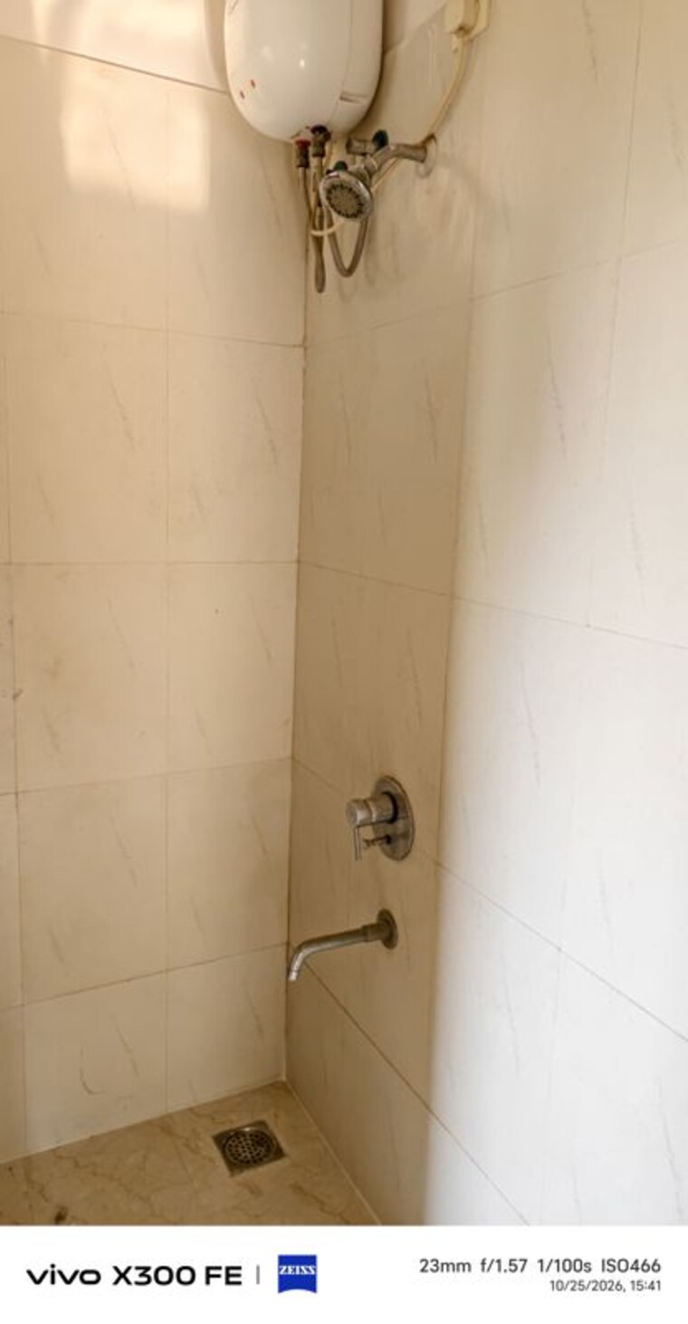 Bathroom, lodha-casa-rio 1 Bedroom 450 Sq.Ft. Apartment In Dombivli East Thane 10786408