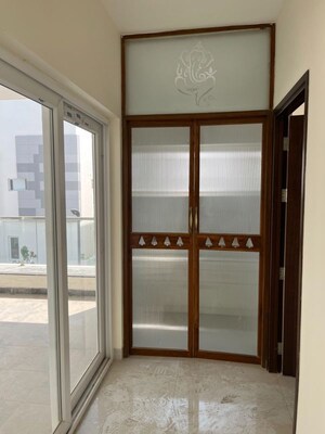 Room in 4 BHK Apartment at Elegans Emperia, Velmala – for Rent