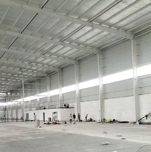  Warehouse For Rent in Hazira