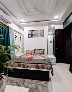 Bedroom in 2 BHK Apartment at Platinum Life, Andheri West – for Rent