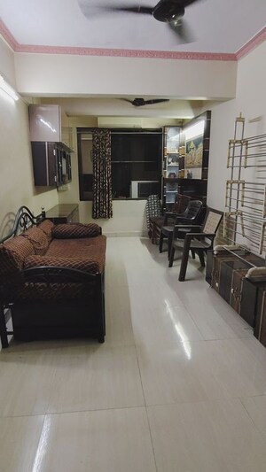 Living Room in 1 BHK Apartment at Dombivli East – for Rent