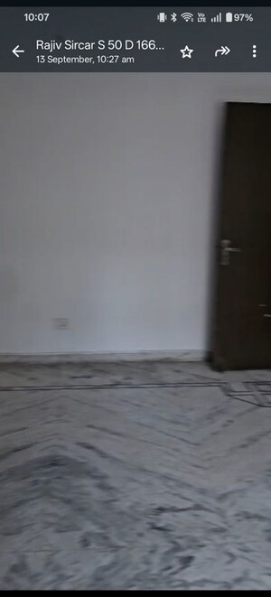 Room in 3.5 BHK Villa at RWA Apartments Sector 50, Sector 50 – for Rent