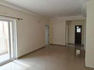 Room in 3 BHK Apartment at Mantri Webcity, Hennur Road – for Rent