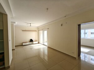 Bathroom in 3 BHK Apartment at Mantri Webcity, Hennur Road – for Rent