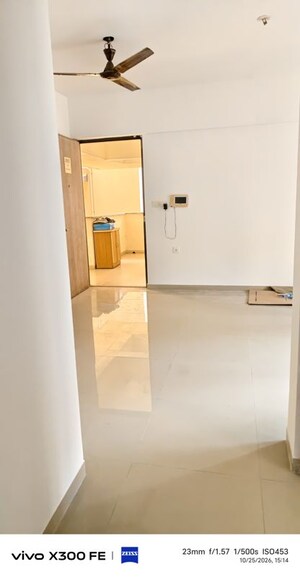 Room in 2 BHK Apartment at Lodha Casa Rio, Dombivli East – for Rent