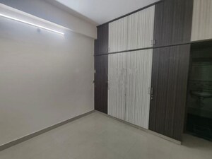 Room in 3 BHK Apartment at Dwaraka Nilayam Uppal, Uppal – for Rent