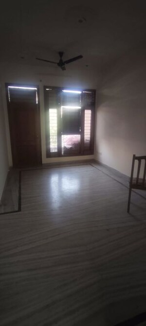 Lobby in 2 BHK Independent House at Sector 17 – for Rent