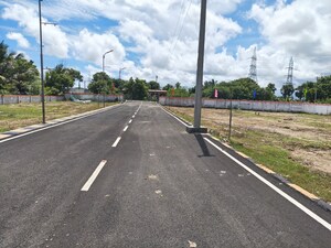  Plot For Sale in Kelambakkam