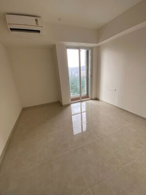3 BHK Apartment For Rent in Embassy One Thane, Panch Pakhadi