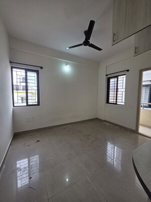 Room in 1 BHK Apartment at Harsh Enclave, Cv Raman Nagar – for Rent
