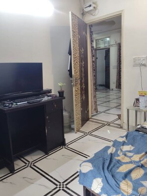 Room in 2 BHK Villa at RWA Apartments Sector 50, Sector 50 – for Rent