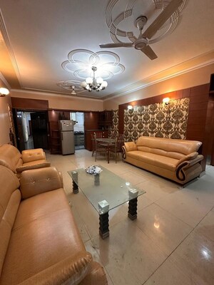 Living Room in 2 BHK Apartment at Ansal Sushant Apartments, Sushant Lok I – for Rent