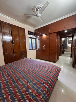 Bedroom in 2 BHK Apartment at Ansal Sushant Apartments, Sushant Lok I – for Rent