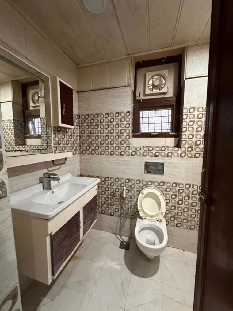 Team Area, ansal-sushant-apartments 2 Bedroom 1200 Sq.Ft. Apartment In Sushant Lok I Gurgaon 10786579