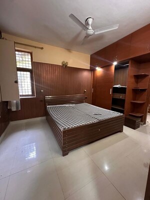 Living Room in 2 BHK Apartment at Ansal Sushant Apartments, Sushant Lok I – for Rent