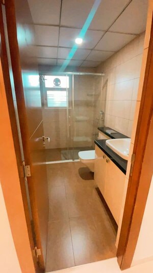 Bathroom in 3 BHK Apartment at Cambridge Layout – for Rent